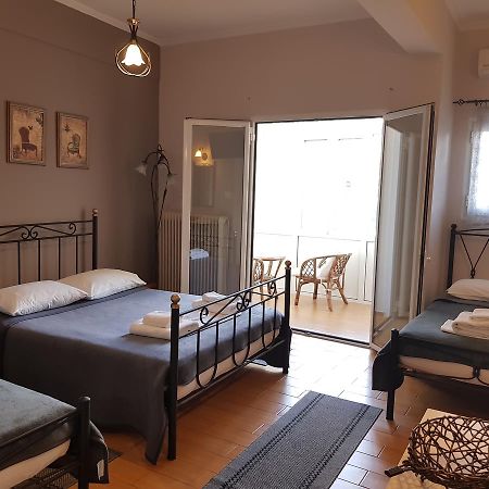 Exarchos Guest House อิโออันนินา ภายนอก รูปภาพ