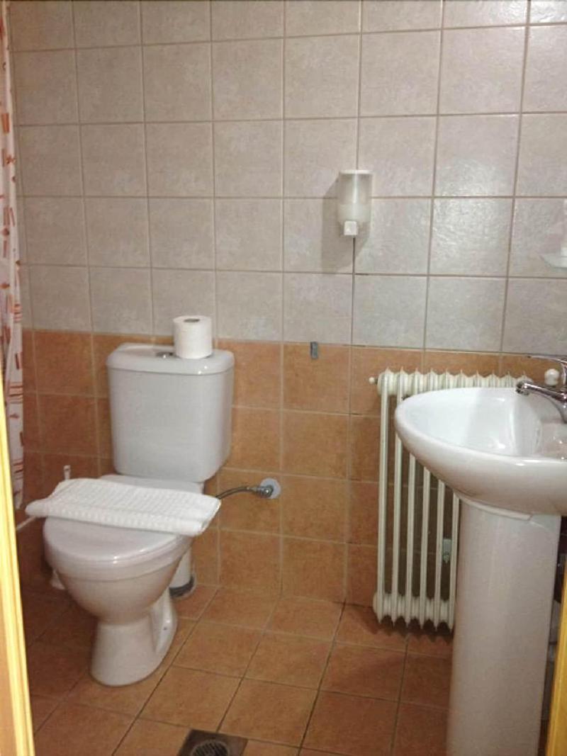Exarchos Guest House อิโออันนินา ภายนอก รูปภาพ